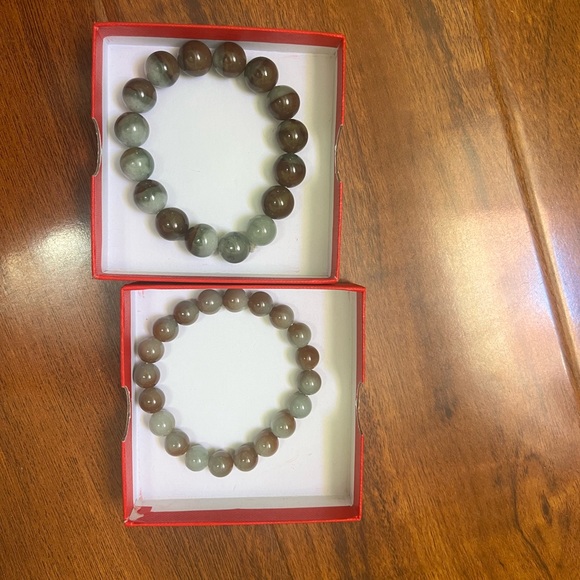 Jade bracelets - Picture 4 of 4